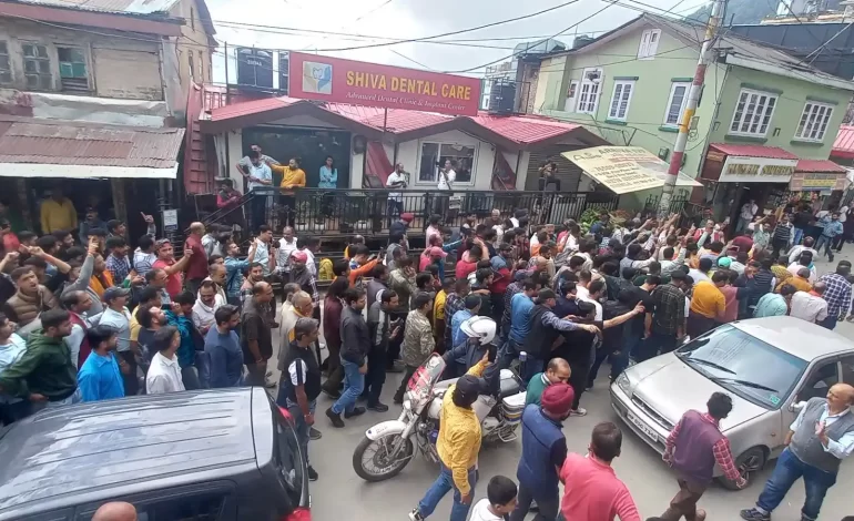 shimla-sanjauli-market